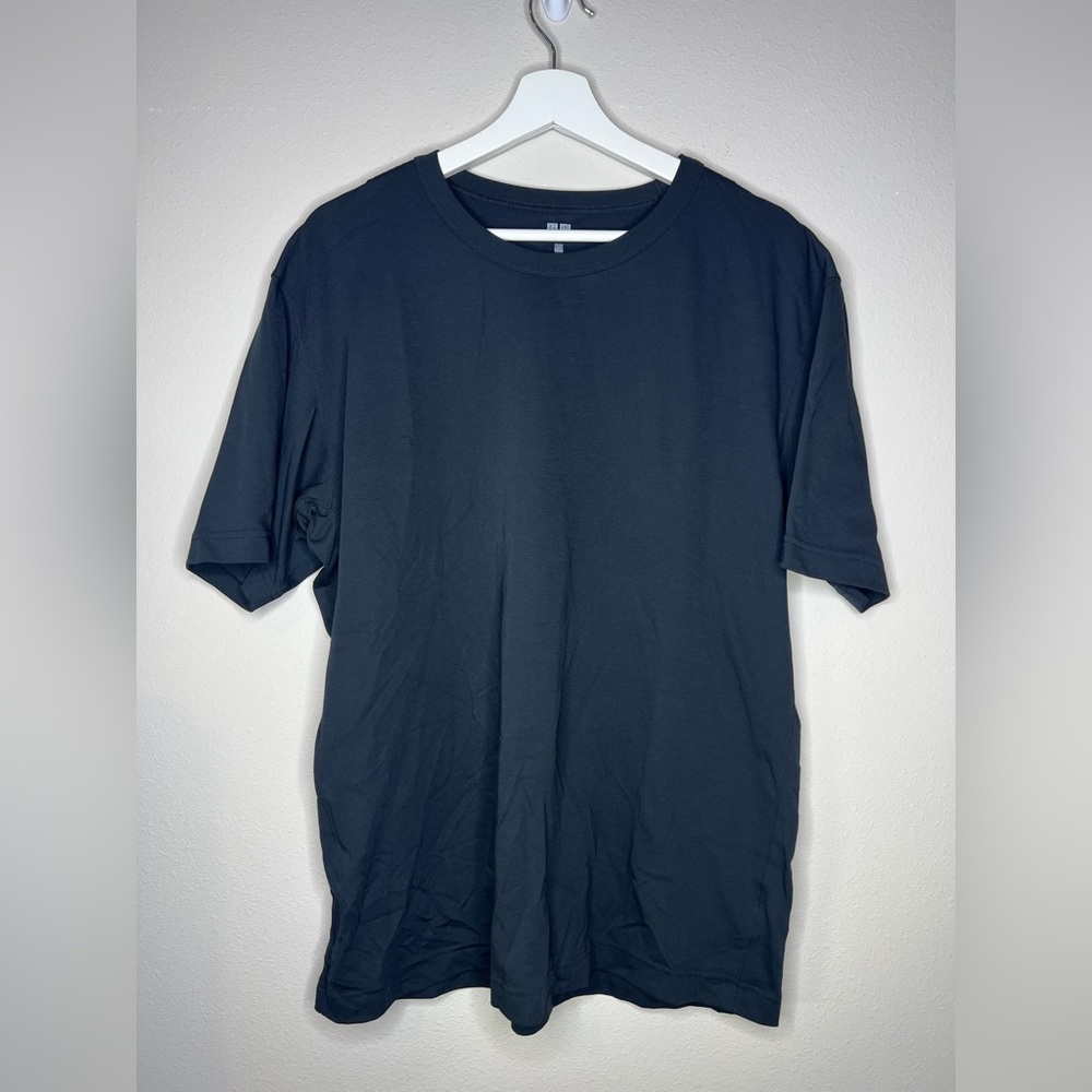Black Uniqlo Tee